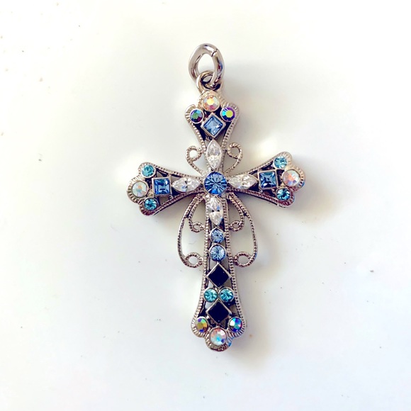 Swarovski Jewelry - NWOT SWAROVSKI pendant